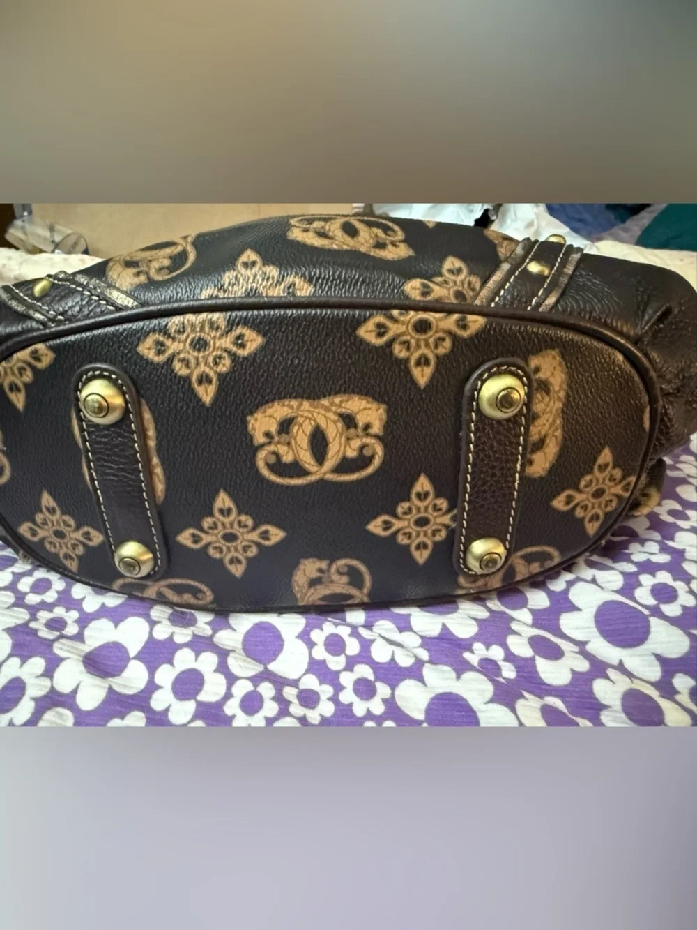 Sharif Vintage Y2K Leather Star Studded Hobo Bag